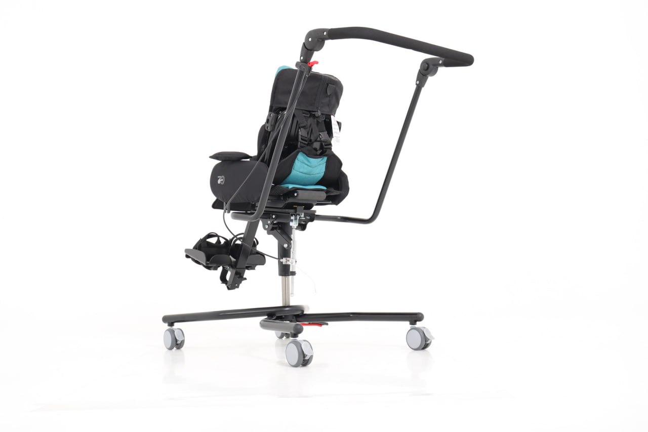 Кресло-коляска инвалидная Гиппо Аура Хоум на комнатной базе с короткой или длинной спинкой фото 3